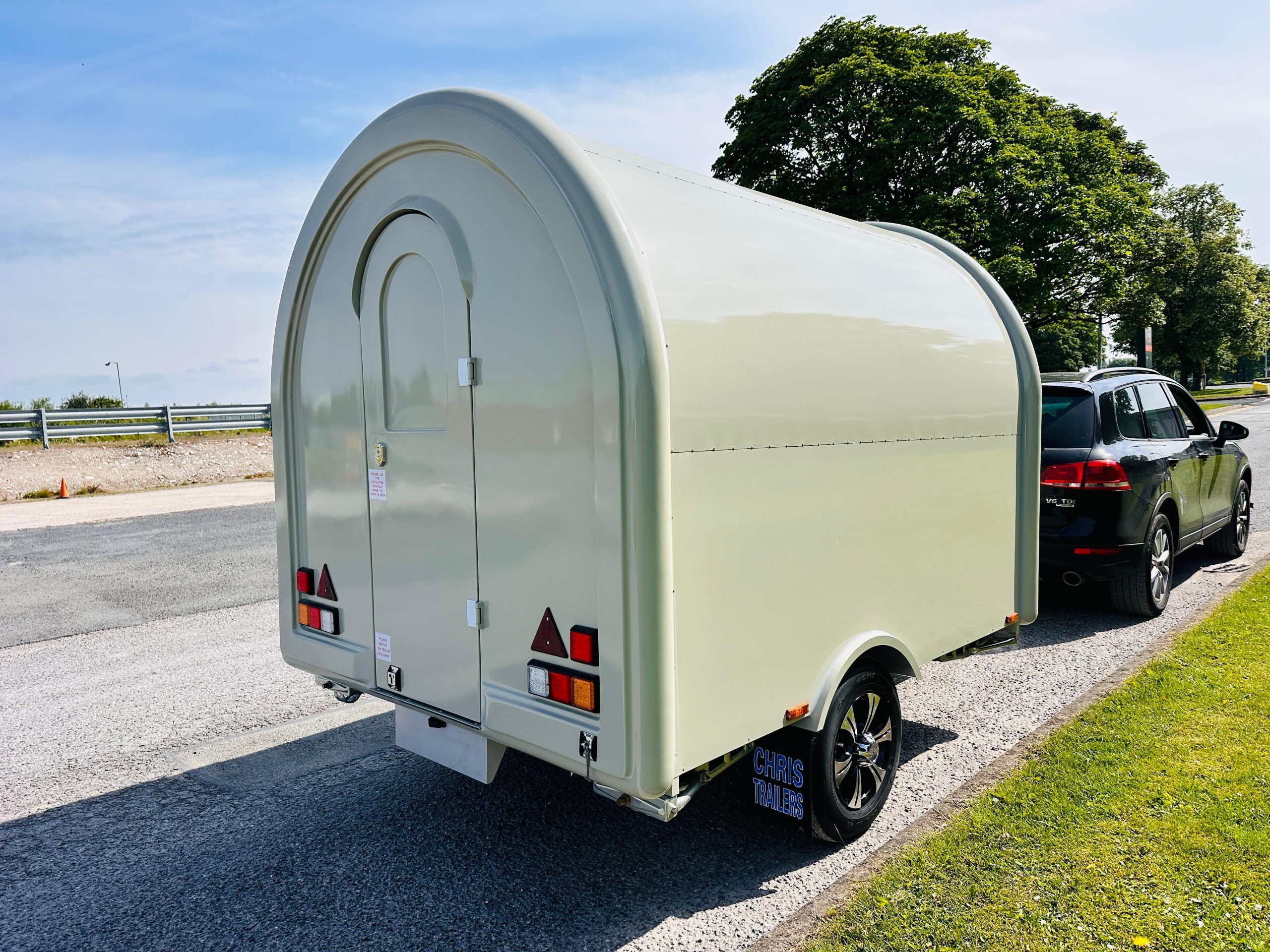 2.8m Grey Catering Pod — Fridge - Image 6