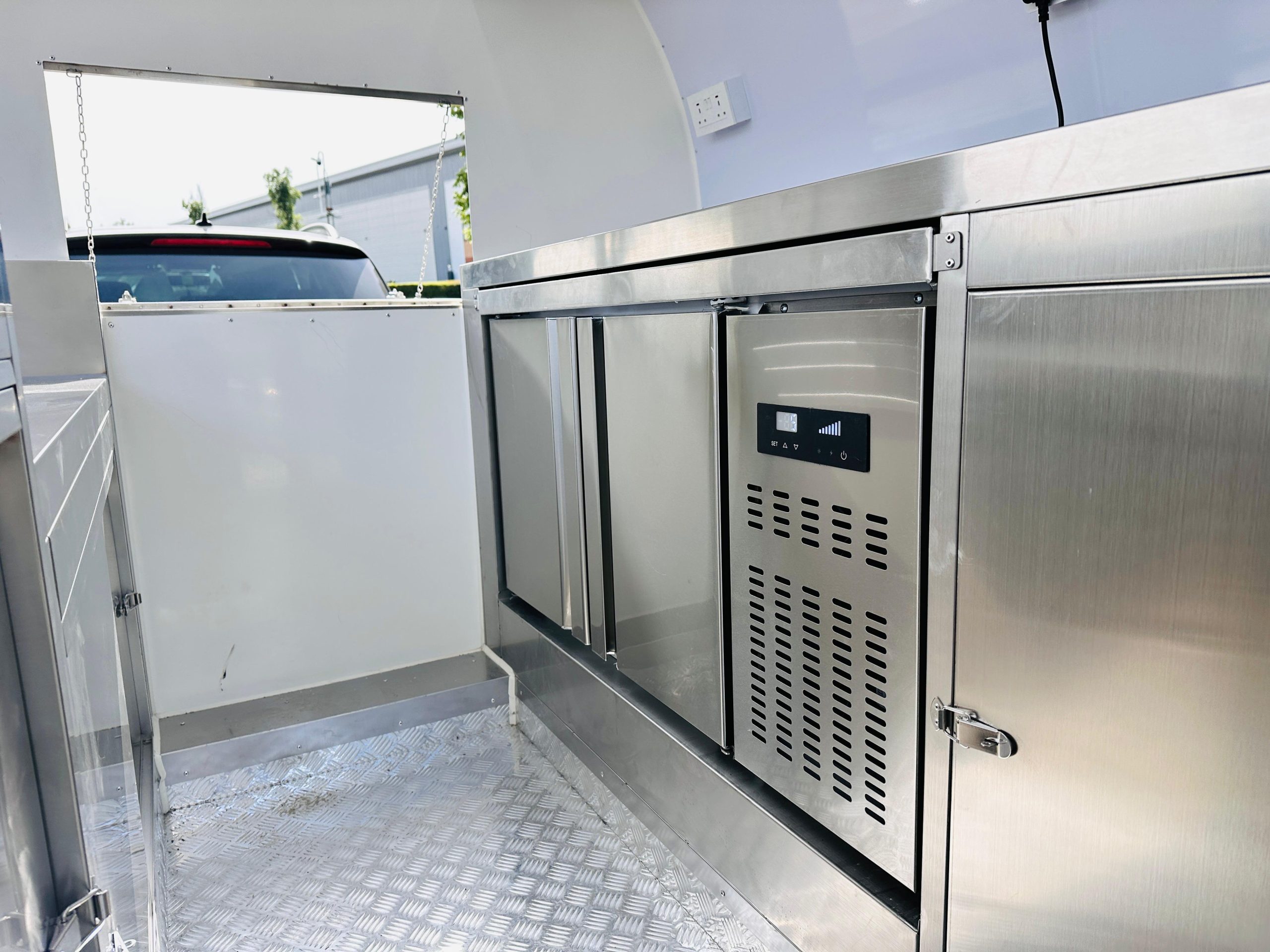 2.8m Grey Catering Pod — Fridge - Image 9