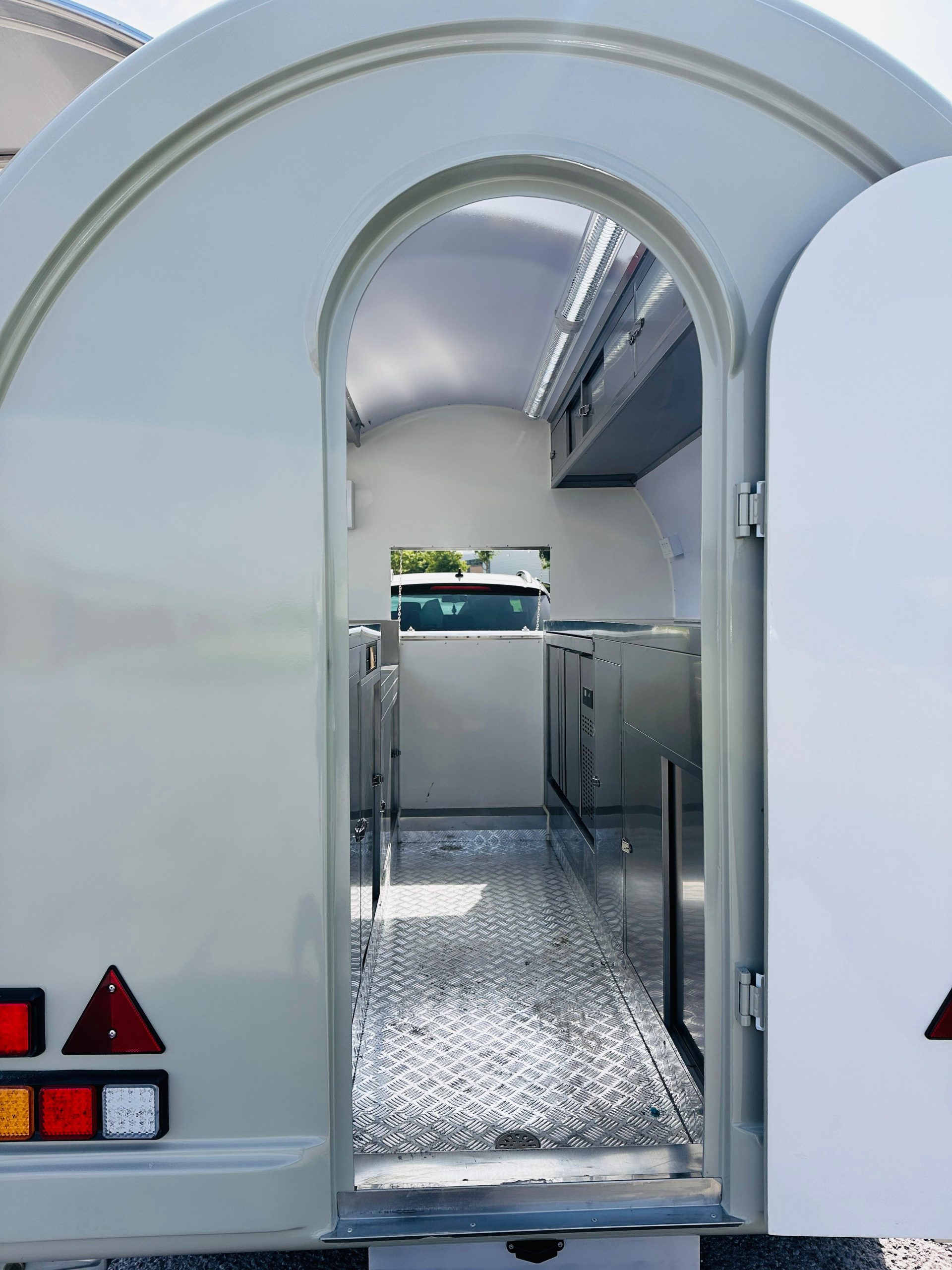 2.8m Grey Catering Pod — Fridge - Image 8