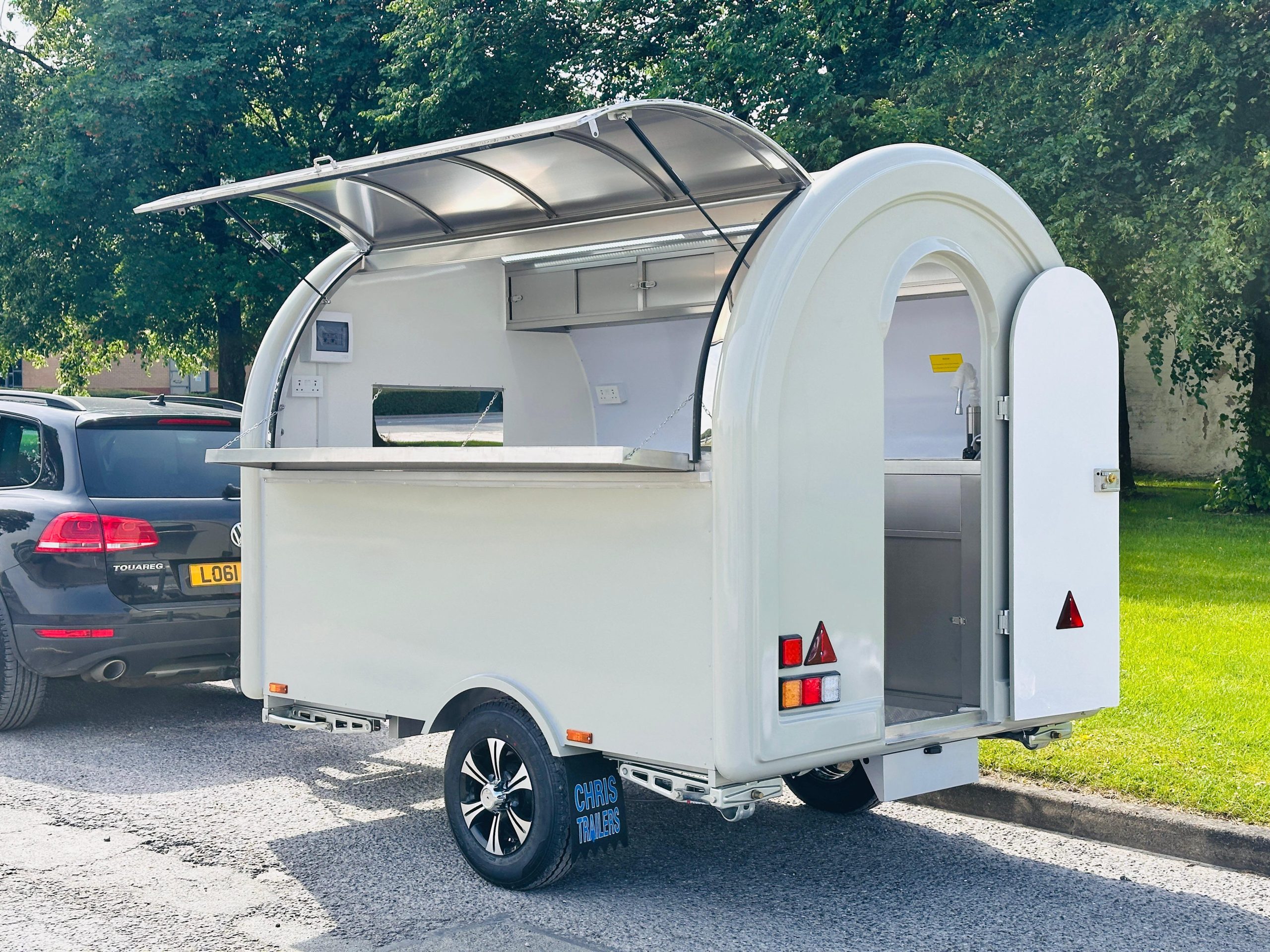 2.8m Grey Catering Pod — Fridge - Image 7