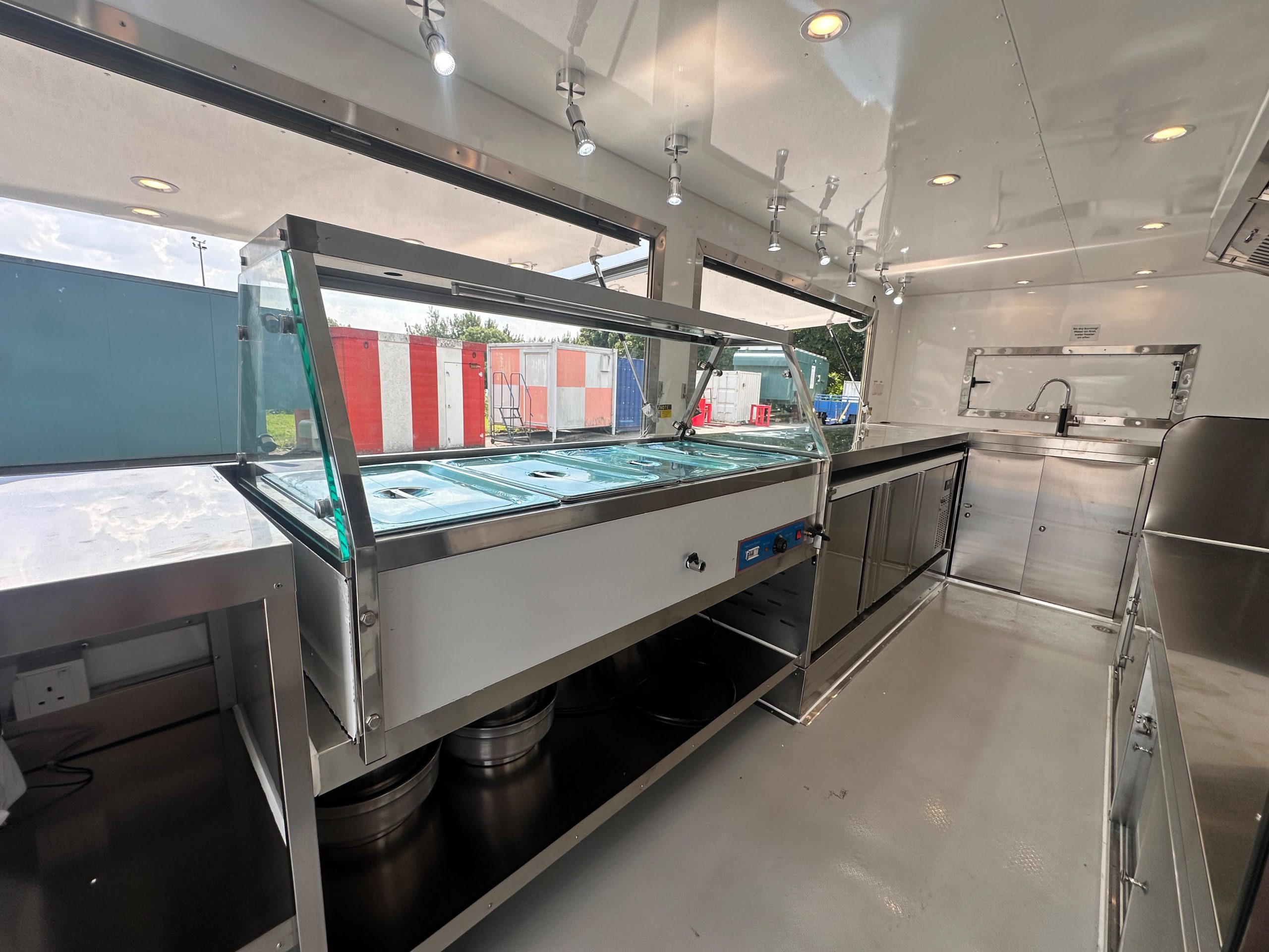 5.5m Black Container Trailer — Fridge & Extraction - Image 9