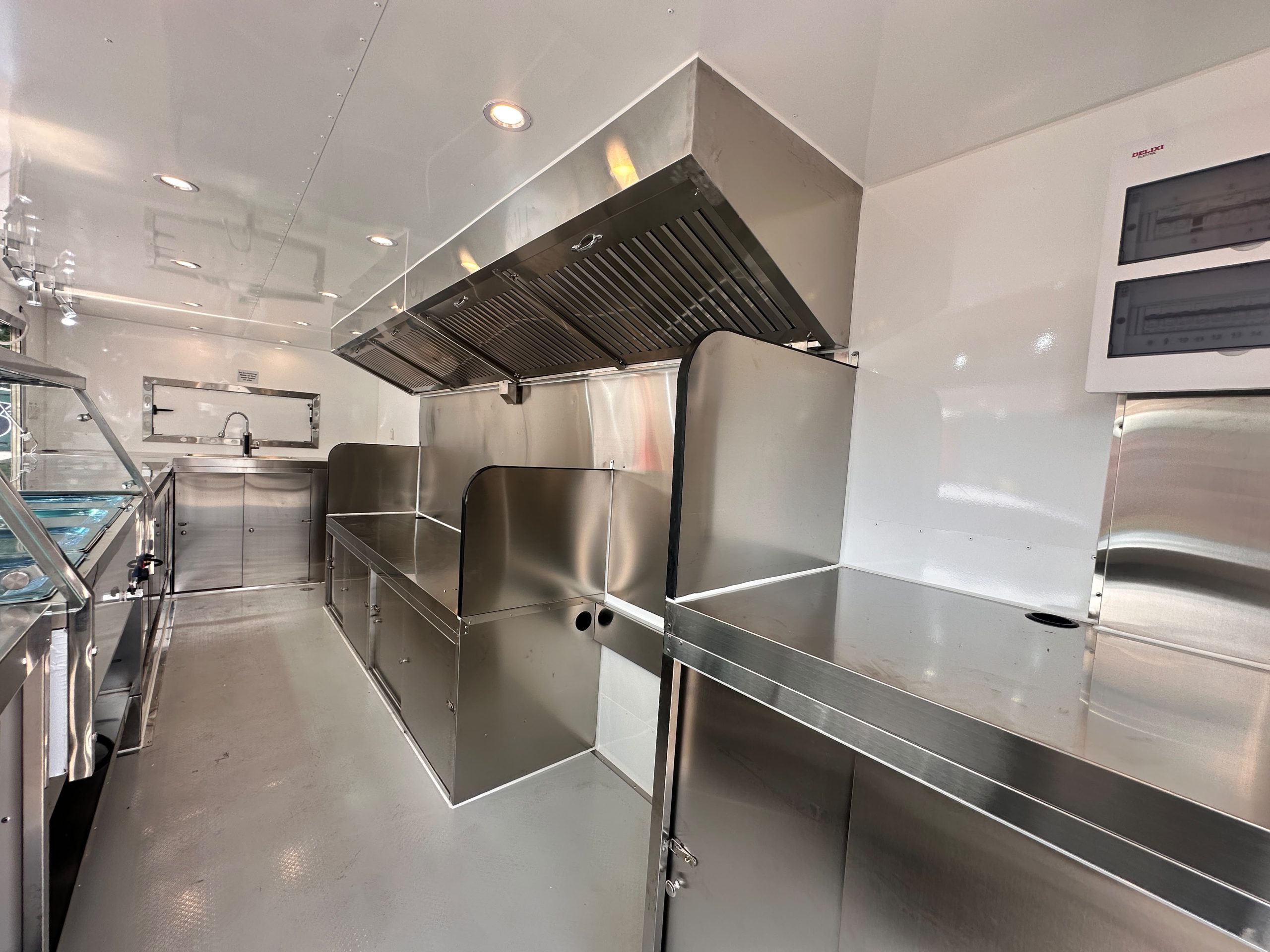 5.5m Black Container Trailer — Fridge & Extraction - Image 8